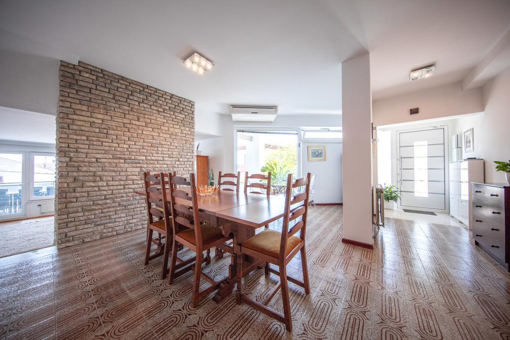 Villa Gg ポドストラナ エクステリア 写真